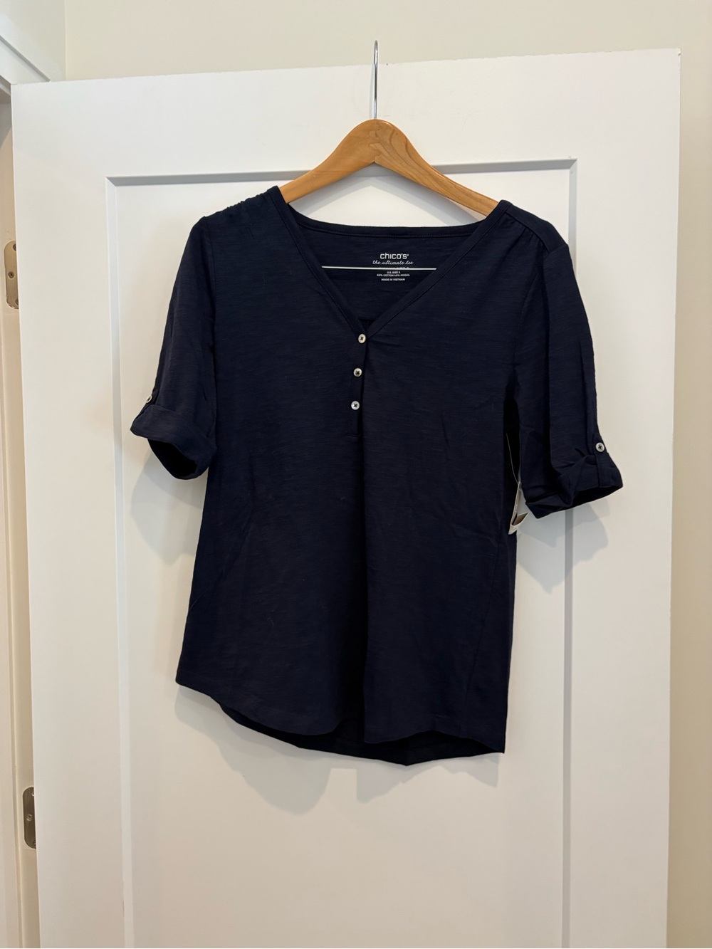 Chico's Navy V-Neck Henley Short-Sleeve Top with Button-Tab Sleeves